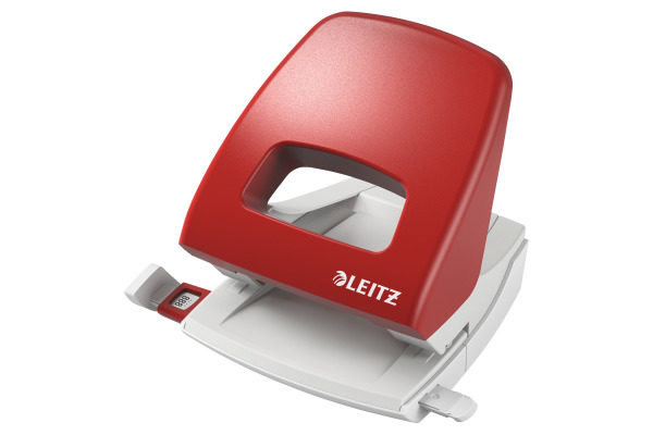 LEITZ
